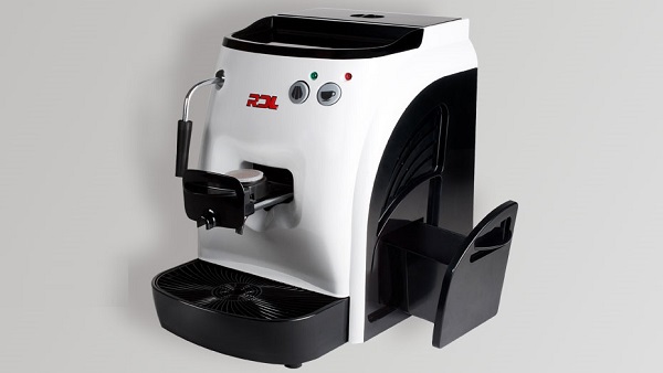 macchinetta per caffè in cucina lecce